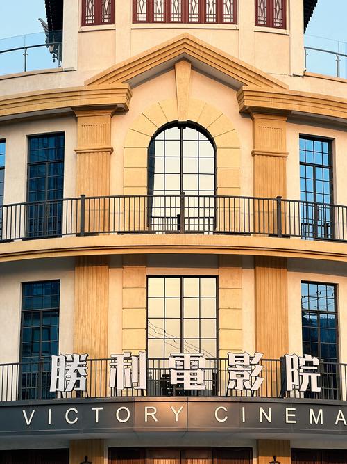 久久久久激情精品的相关介绍