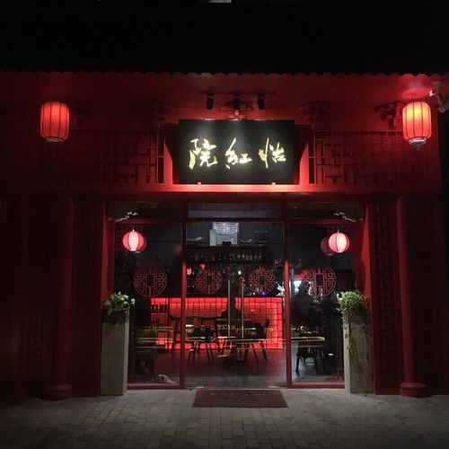色宅男久久的相关介绍