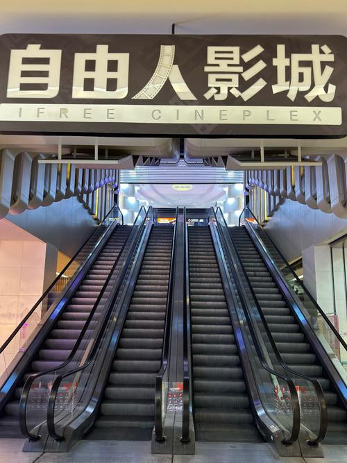 久久精品久精的相关介绍