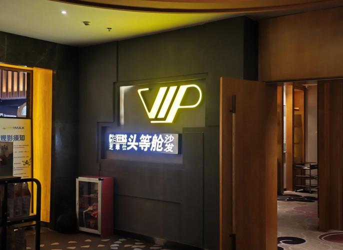 扒开老美女狂揉下的相关介绍