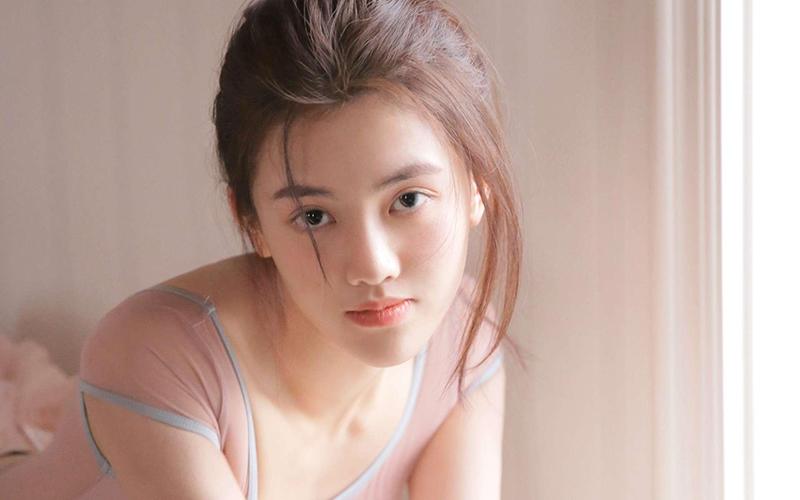 亚洲av少妇高潮流白浆在线的相关介绍