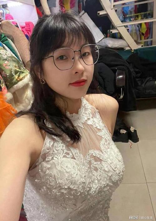 中文有码人妻免费在线的相关介绍