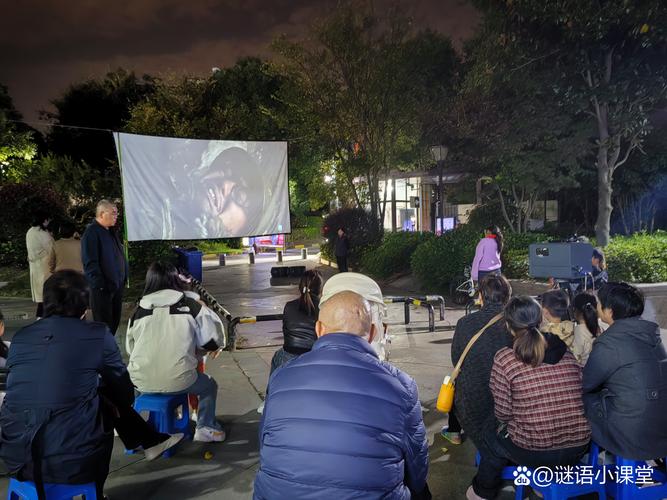 亚洲女少妇一区二区三区的相关介绍