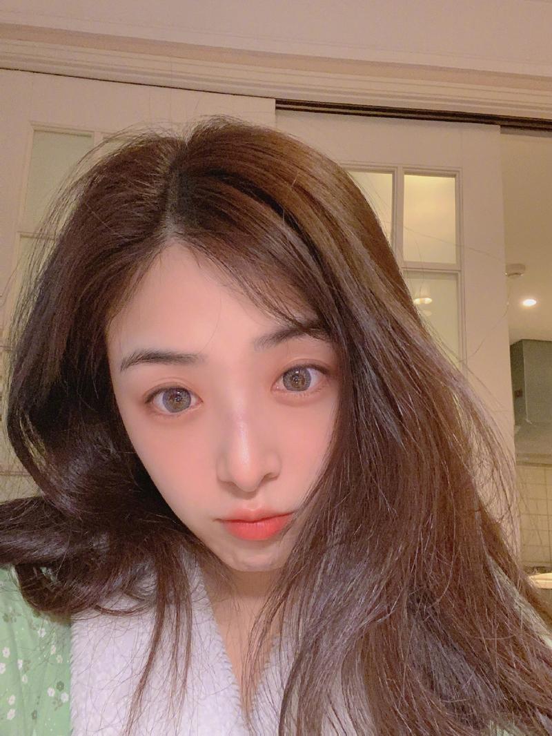 亚洲午夜男人天堂的相关介绍