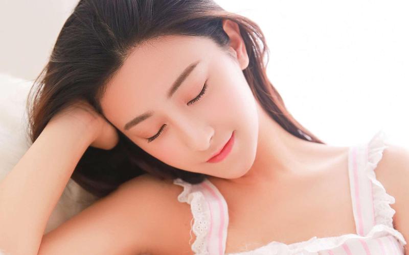 熟女少妇亚洲图区精选，高清写真与生活私房照合集，展现成熟韵味与东方女性魅力