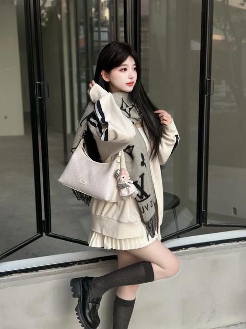 欧美老熟妇乱大交ⅹxxx的相关介绍