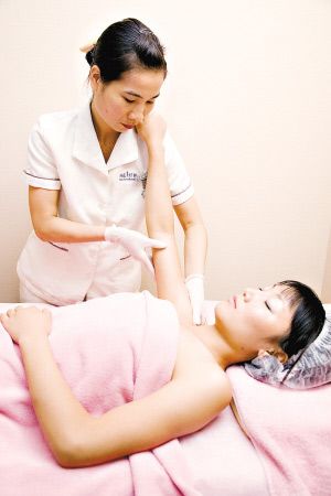 人妻 图片 小说的相关介绍