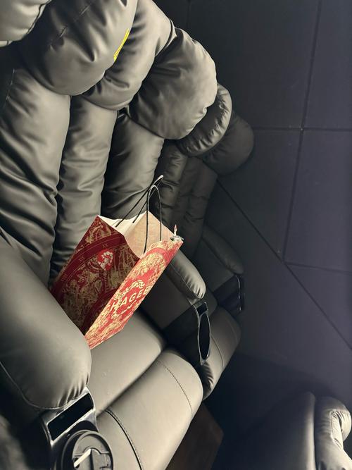 欧美人体a久久的相关介绍