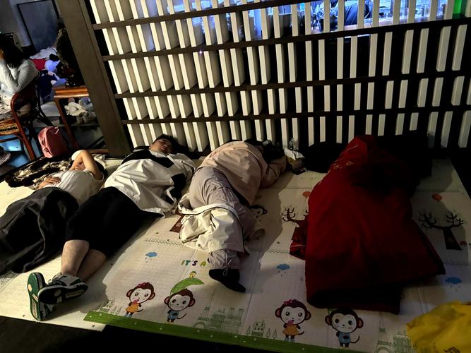 播播影院网12306播的相关介绍
