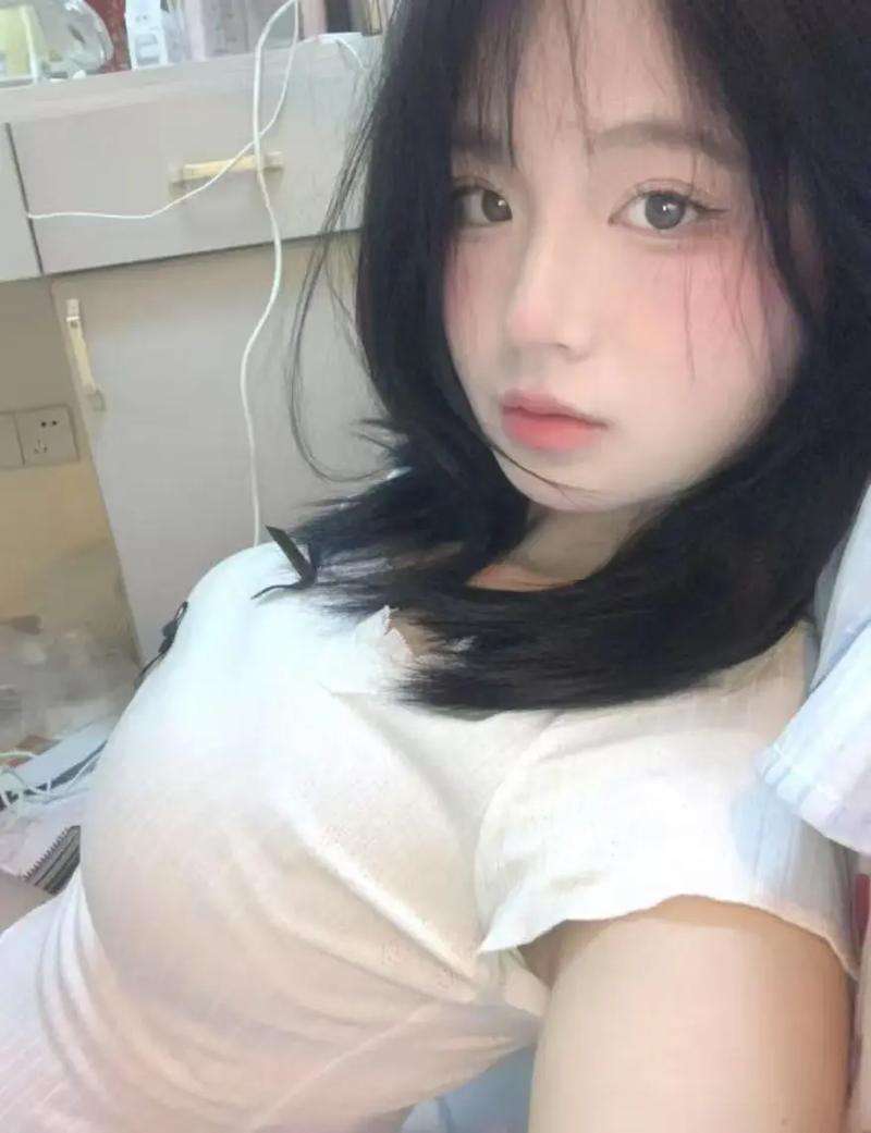 少妇av啊啊啊的相关介绍