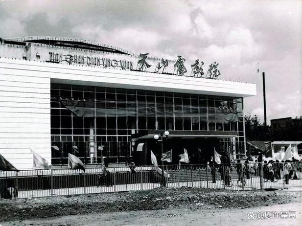 我想操美女老师的相关介绍