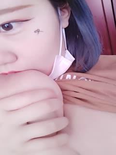 操女生出白浆的相关介绍