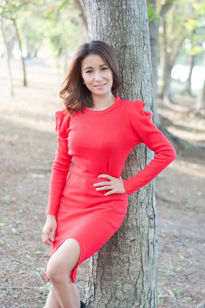 欧美熟女人妻在线的相关介绍