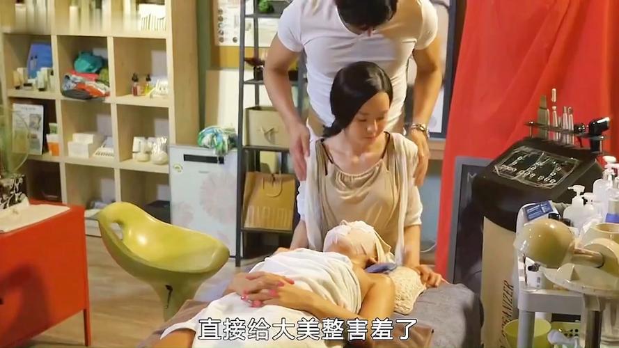 亚洲老熟妇av的相关介绍