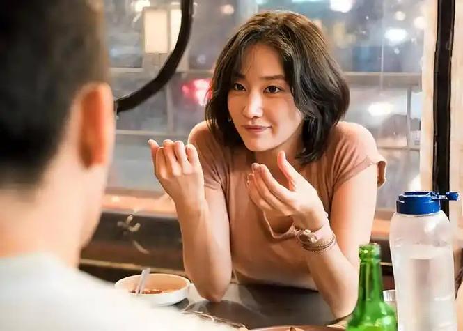 女性下体分泌黄色粘液的相关介绍