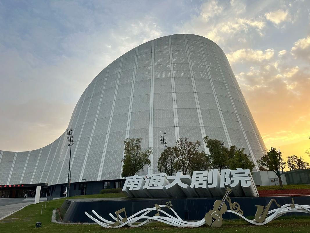 h影院免费的相关介绍