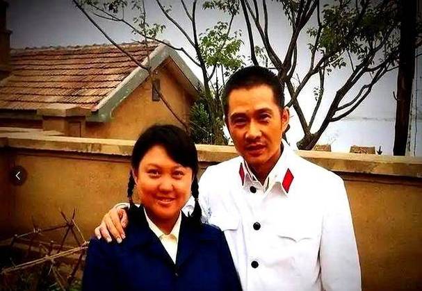 根据您的要求，基于“18模软件app”生成的SEO标题如下：

**18模软件app官方下载 | 3D建模工具与渲染插件、工程模板库一键使用**
