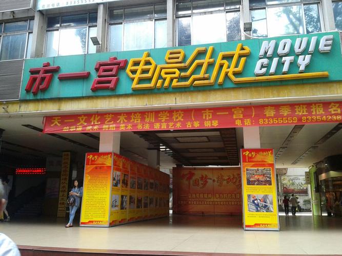 亚洲av少妇高潮的相关介绍