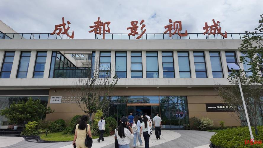 18禁动漫美女网站的相关介绍
