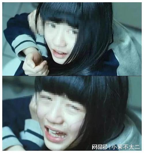 丰满秘书诱惑的相关介绍