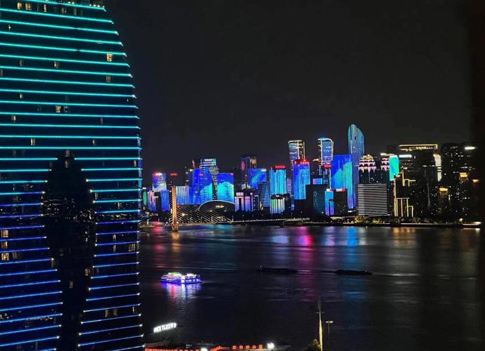 风骚亚洲少妇的相关介绍