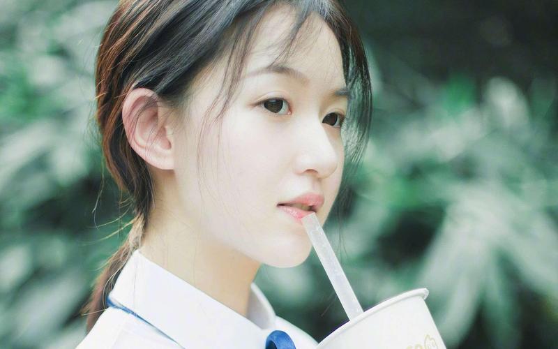 女性来黄色分泌物是什么原因的相关介绍