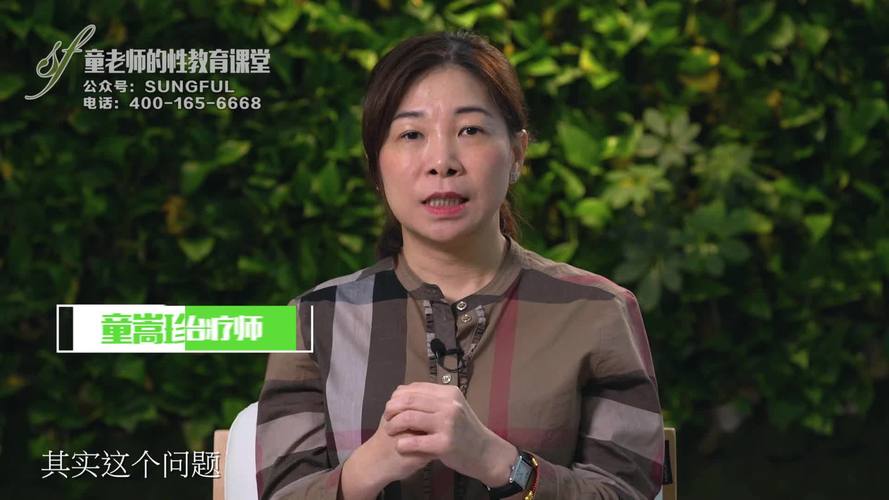 一边亲一边摸.的相关介绍